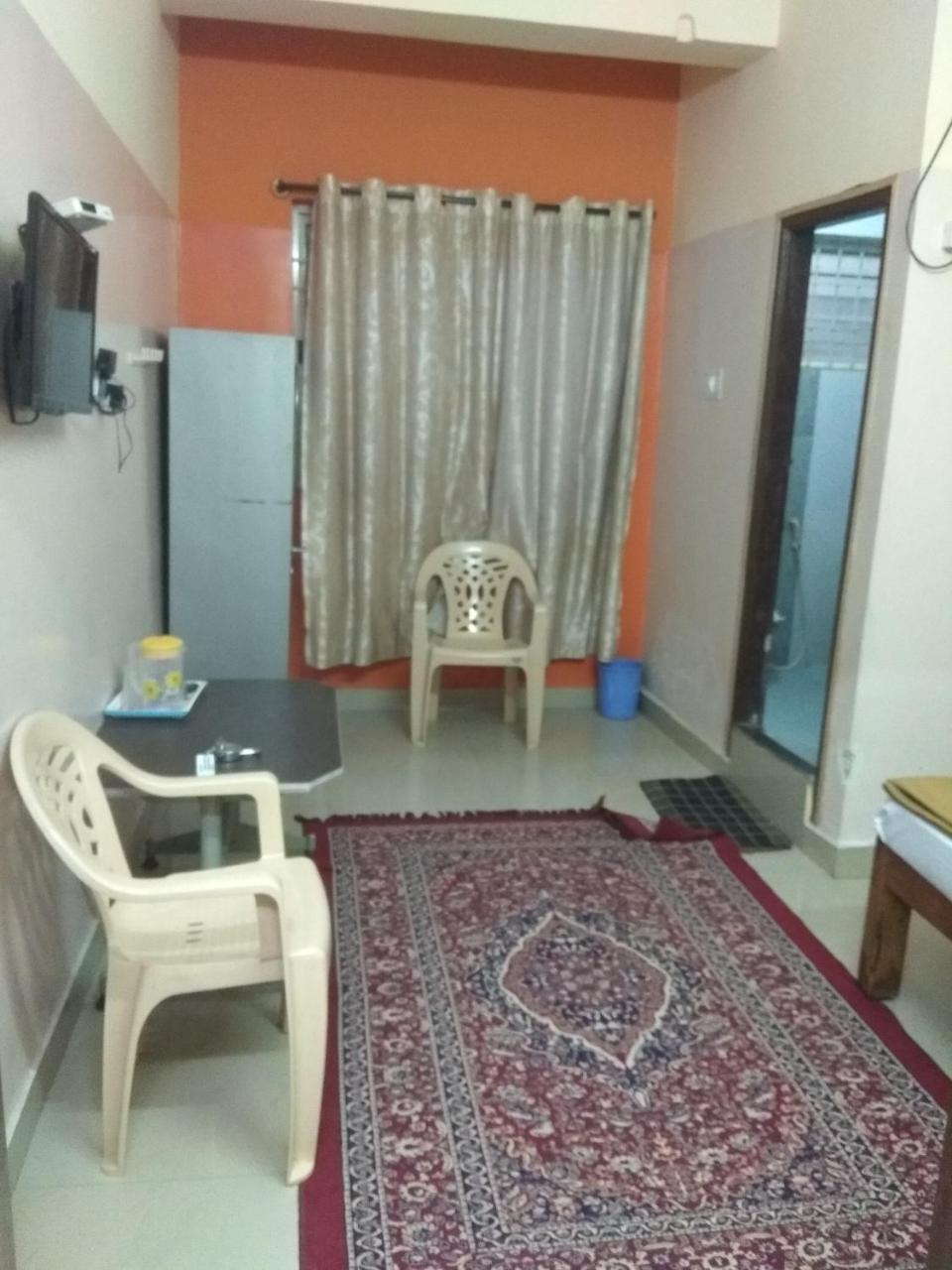 Apoorva Residency Hotel บังกาลอร์ ภายนอก รูปภาพ